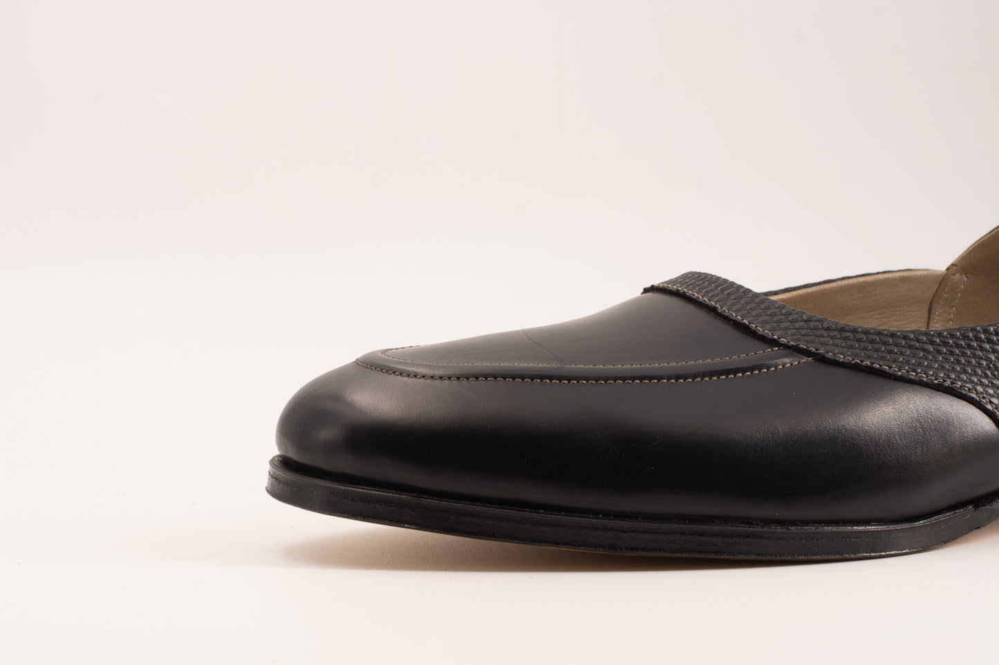 26S270P002GS  (先行予約）